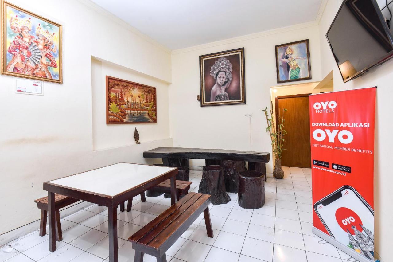 Oyo 348 Hotel Dieng Permai Yogyakarta Luaran gambar