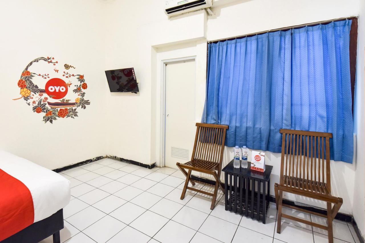 Oyo 348 Hotel Dieng Permai Yogyakarta Luaran gambar