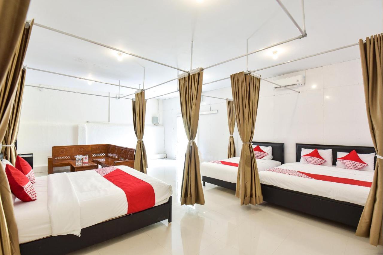 Oyo 348 Hotel Dieng Permai Yogyakarta Luaran gambar